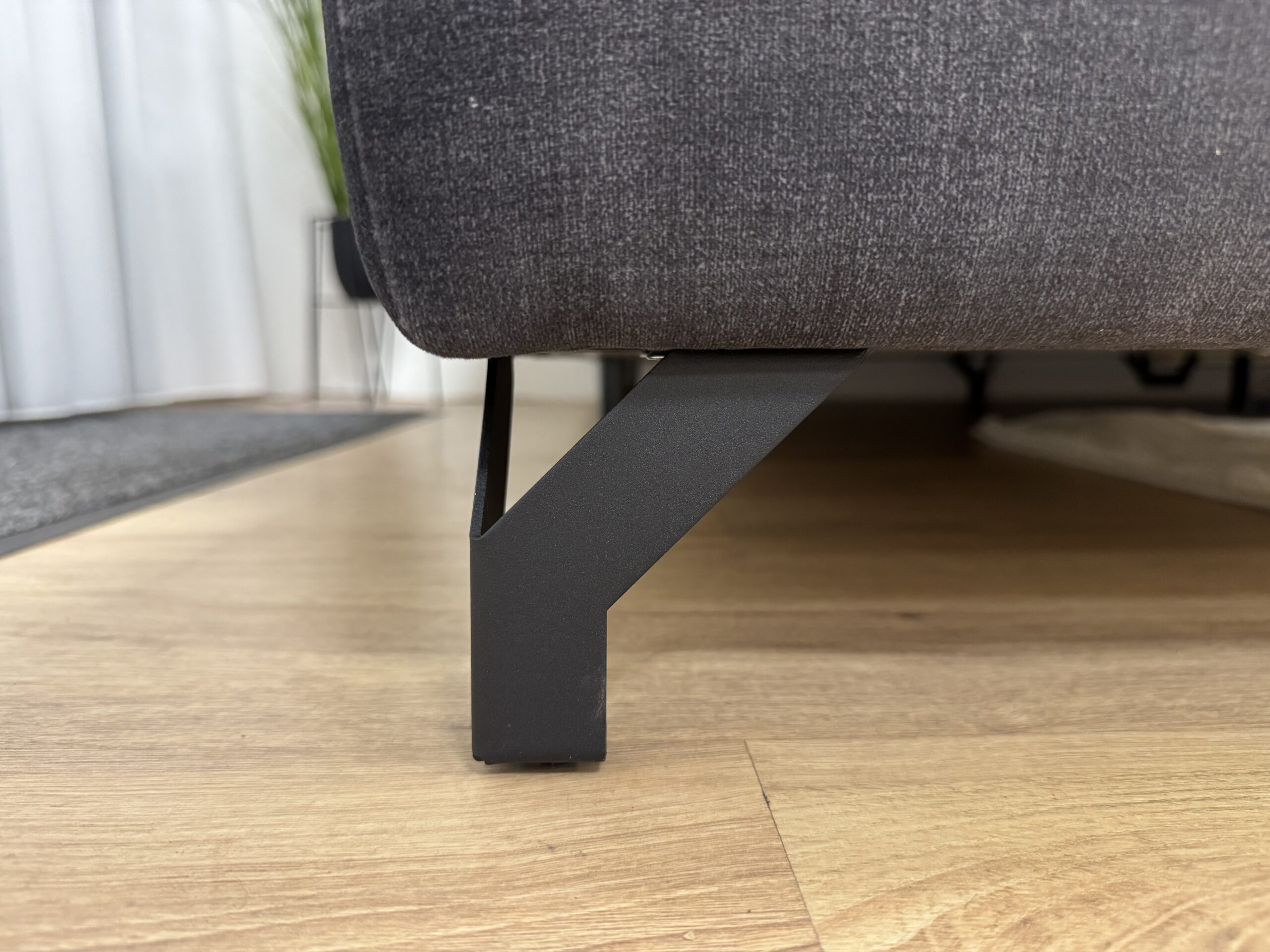 Diivanvoodi Santiago - Image 10